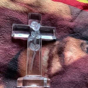 New crystal cross with rose